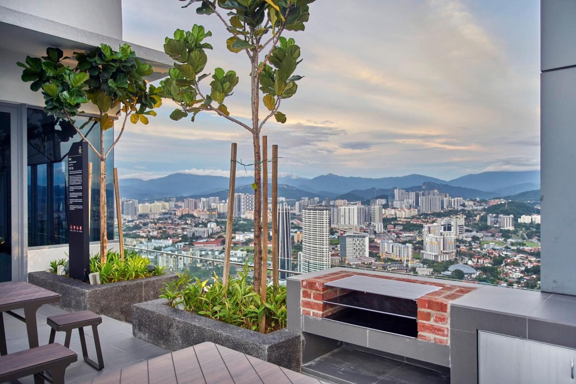 Royce Residence Klcc By Cobnb Kuala Lumpur Luaran gambar