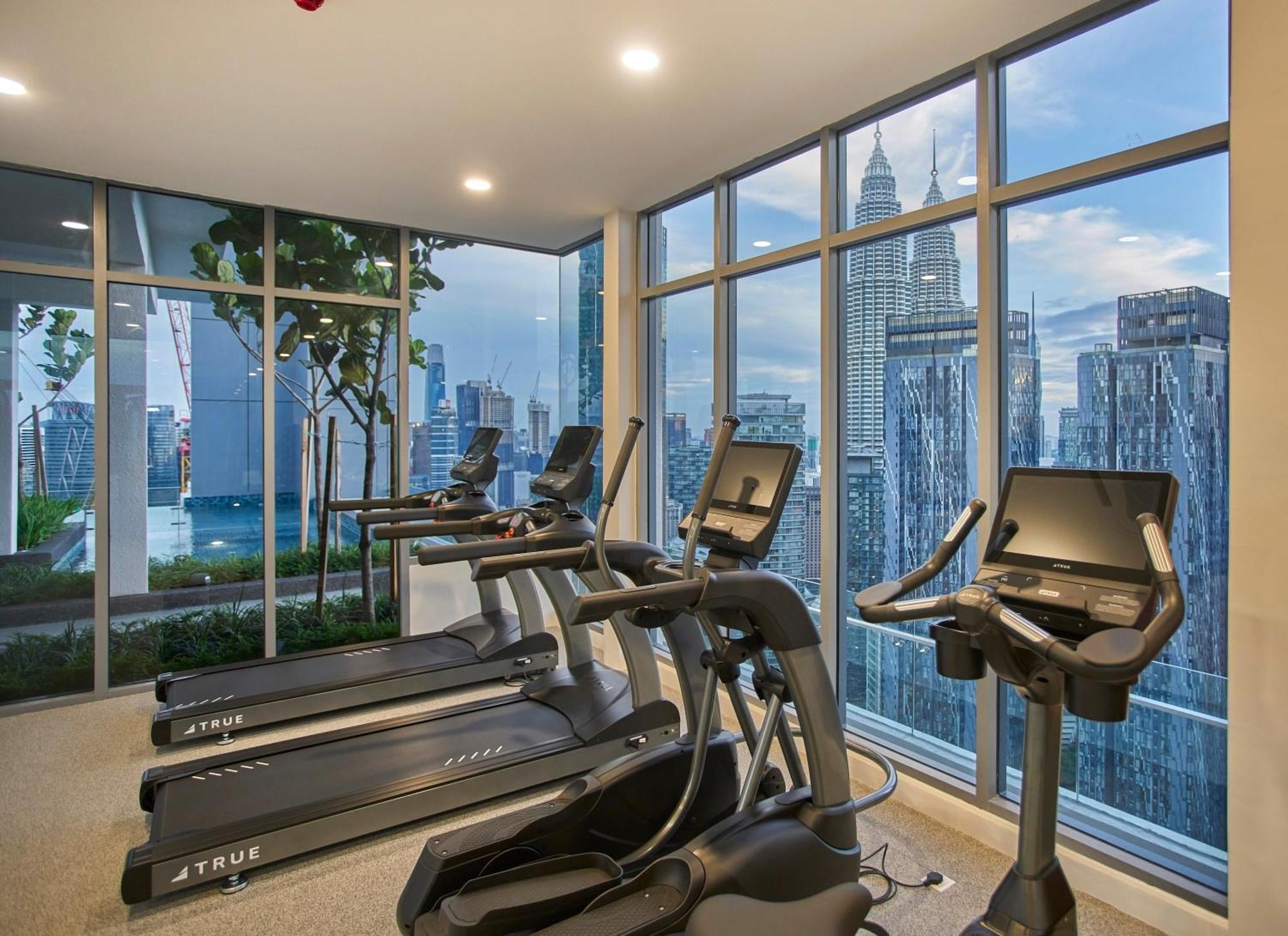Royce Residence Klcc By Cobnb Kuala Lumpur Luaran gambar